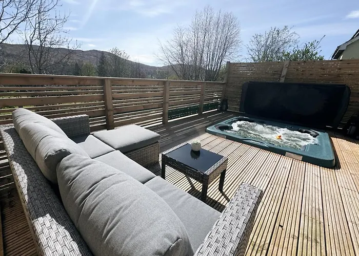 Waternish Apartment